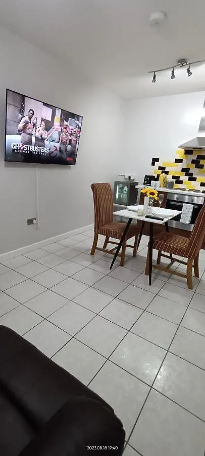Prázdninový dům Lister Park Bradford Stylish 1Bed Coach House - Quiet & Tranquil Cottage & Parking Velká Británie