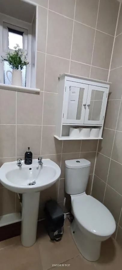 Lister Park Bradford Stylish 1Bed Coach House - Quiet & Tranquil Cottage & Parking Bradford (West Yorkshire)